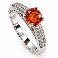 Doble Anillo de Compromiso Corte Redondo Opalo de Fuego