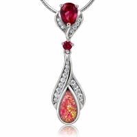 Hermoso Dije de Plata con Piedra Rubí en Corte de Pera y Ópalo Australiano