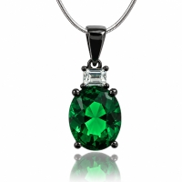 Dije de Plata Negra y Piedra de Esmeralda en Corte Oval