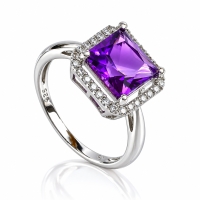 Anillo de Amatista con Plata
