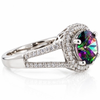 Anillo Precioso de Topacio Místico en Plata de Ley