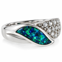 Anillo de Plata con Opalo y Zirconias Incrustadas