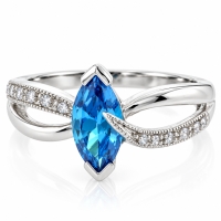 Anillo de Topacio Azul en Plata .925