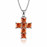 Cruz con Opalo de Fuego en Plata de Ley .925