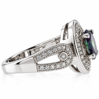 Anillo Lujoso de Topacio Mistico en Plata .925