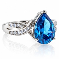 Anillo de Topacio Azul en Plata Fina .925