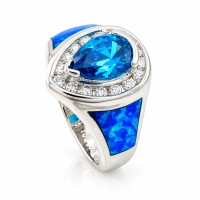 Hermoso Anillo de Topacio Azul en Plata Esterlina