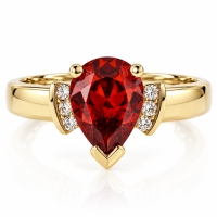 Anillo Elegante de Opalo Rojo en Plata con Baño de Oro 14K