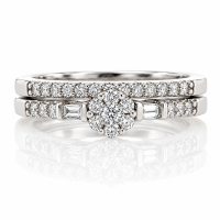 Anillo de Compromiso en Oro Blanco de 14K y Diamantes