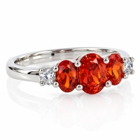 Anillo de Plata .925 con 3 Gemas de Opalo Cereza