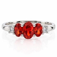 Anillo de Plata .925 con 3 Gemas de Opalo Cereza