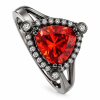 Anillo de Plata Negra con Ópalo de Fuego corte Triangular