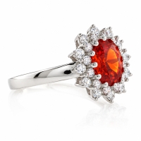 Precioso Anillo de Plata con Ópalo de Fuego