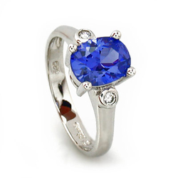 Tanzanita y Zirconias en Anillo de Plata