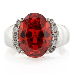 Anillo de Plata .925 con Opalo Rojo Cereza