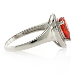 Anillo de Plata .925 y Opalo Cereza