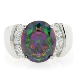 Anillo de Plata de Ley con Topacio Mistico