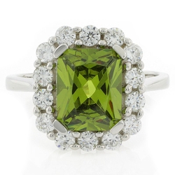 Anillo de Plata .925 con Peridoto