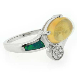 Anillo de Plata con Ópalo Auténtico