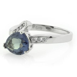 Anillo de Alejandrita Azul a Verde en Plata