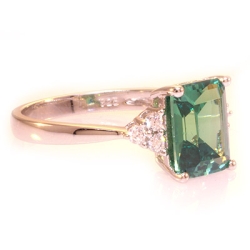 Anillo de Alejandrita Verde/Azul en Plata .925