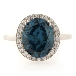 Elegante Anillo de Alejandrita Con Plata 925