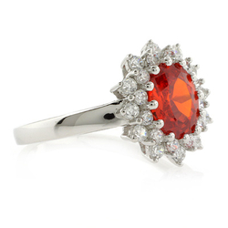 Precioso Anillo de Plata con Ópalo de Fuego