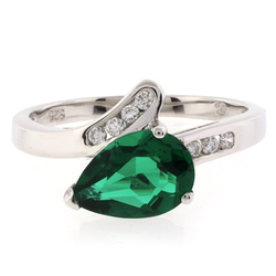 Sterling Silver Solitaire Emerald Ring