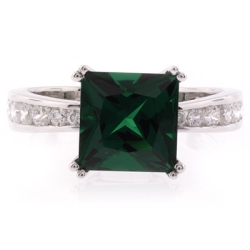 Anillo de Plata 925 con Esmeralda en Corte Cuadrado