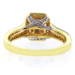 Anillo con Baño de Oro 14K y una Gema de Topacio