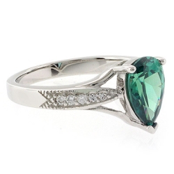 Anillo de Plata Fina con Alejandrita ( Verde/Azul )