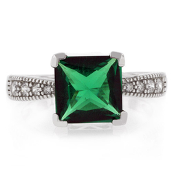 Princess Cut Stone Emerald Ring