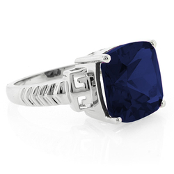 Anillo con una Gema de Zafiro Azul en Plata .925