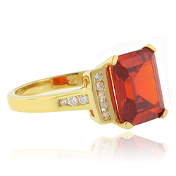 Anillo de Opalo de Fuego en Plata con un Baño de Oro 14K