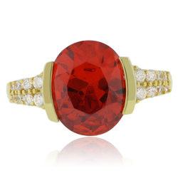 Anillo de Opalo Rojo Mexicano en Plata con Baño de Oro 14K