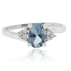 Anillo con Aguamarina en Plata Fina .925