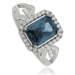 Anillo de Alejandrita ( Verde/Azul) en Plata .925
