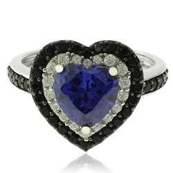Anillo de Plata con Piedra Preciosa de Tanzanita en Forma de Corazón