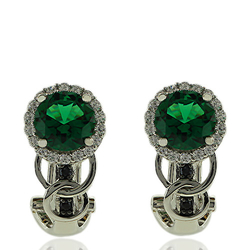 Preciosos Aretes de Plata de Ley Con Esmeralda  en Corte Circular y Zirconias.
