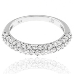 Magnífico anillo de plata fina