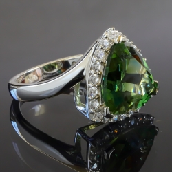 Anillo de Turmalina en Plata de Ley