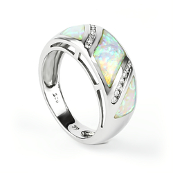 Hermoso Anillo de Ópalo Australiano Blanco