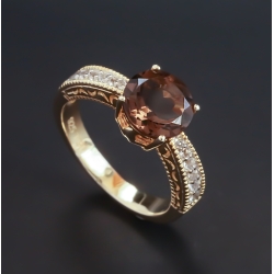 Anillo de Topacio con Baño de Oro