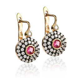 Aretes de Plata Con Ruby Baño de Oro Rosa Diseño Antigua