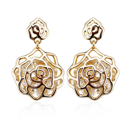 Aretes de Baño de Oro Rosa en Forma de Flor