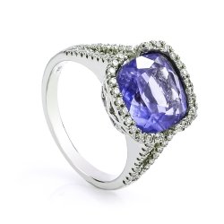 Anillo de Plata de Ley con Alejandrita Azul a Morado