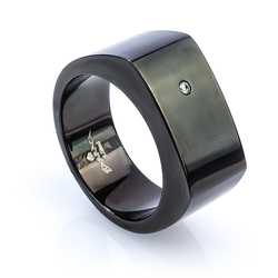 Barraca Black Stainless Steel Ring with Diamond