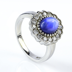 9mm x 7mm Star Sapphire Stone Ring in .925 Silver