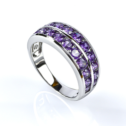 Sterling Silver Ring with Amethyst