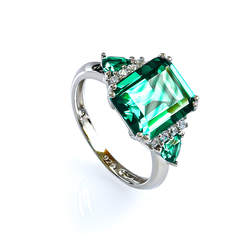 Sterling Silver Ring with Emerald Emerald Cut